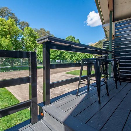 Gundagai Tourist Suites Εξωτερικό φωτογραφία