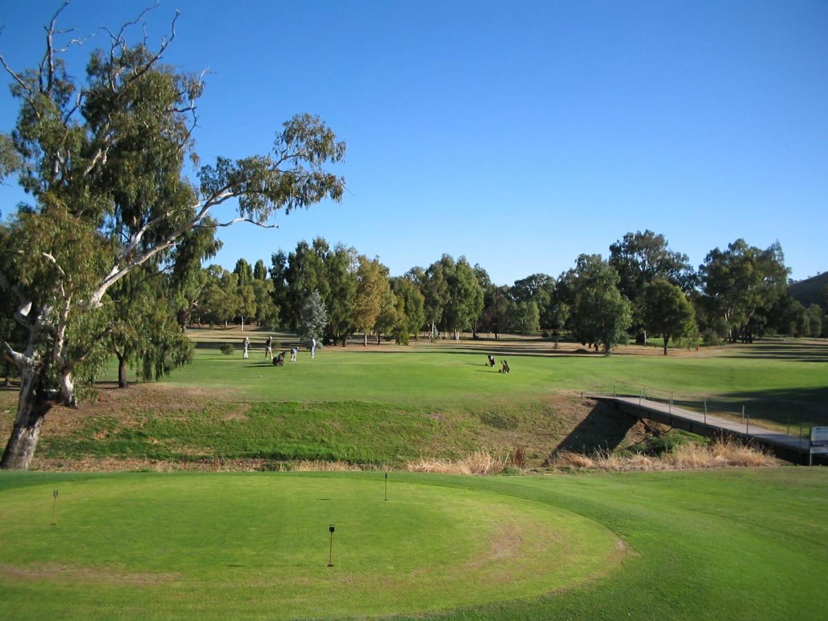 Gundagai Tourist Suites Εξωτερικό φωτογραφία